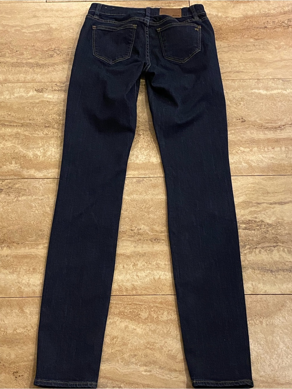Madewell Dark Indigo Size 26x34 Mid-Rise Skinny Skinny Jeans - Picture 8 of 11